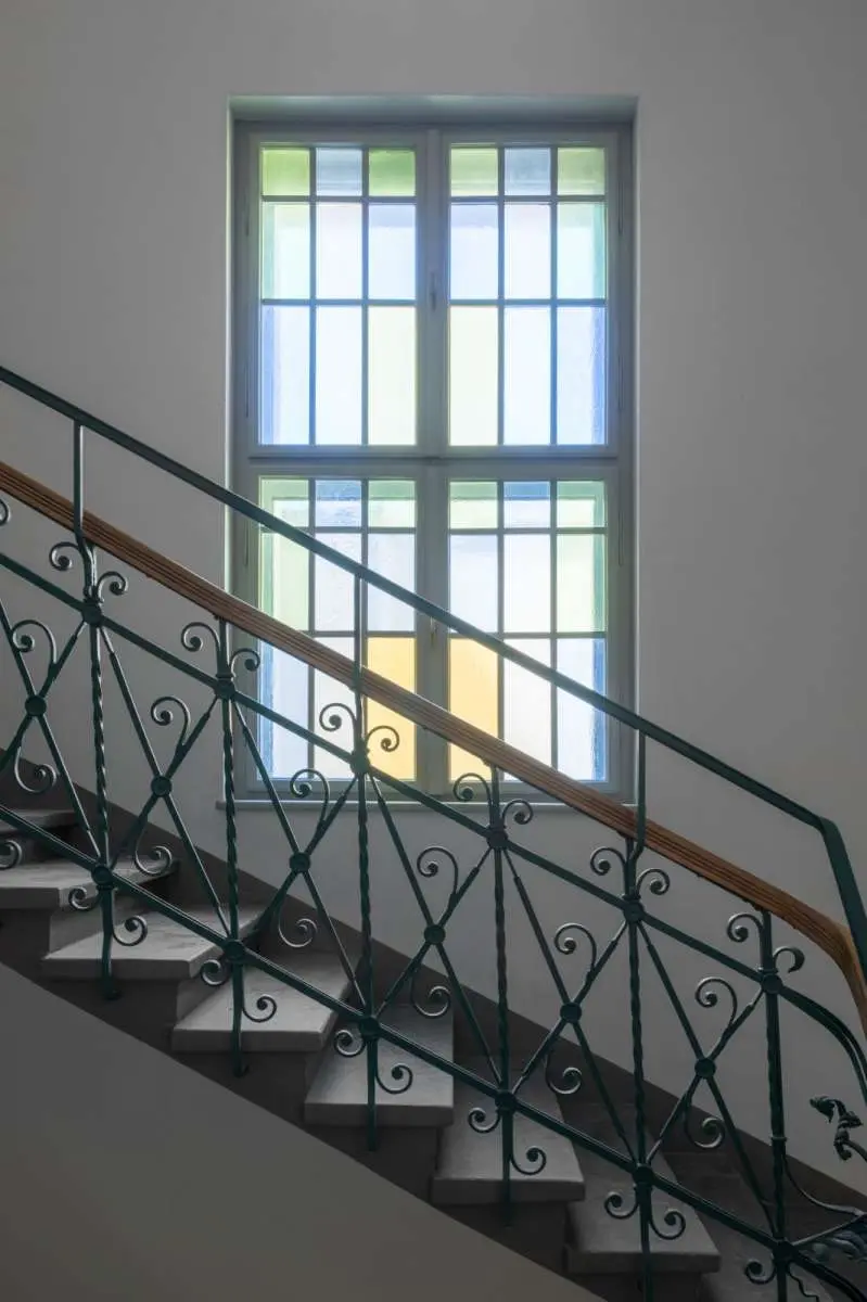 APARTAMENT NA PODDASZU KAMIENICY Z 1911 ROKU W KRAKO