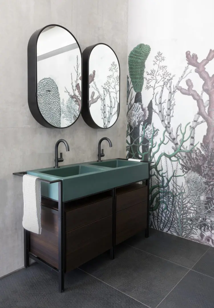 Pomysł na łazienkę z tapetą