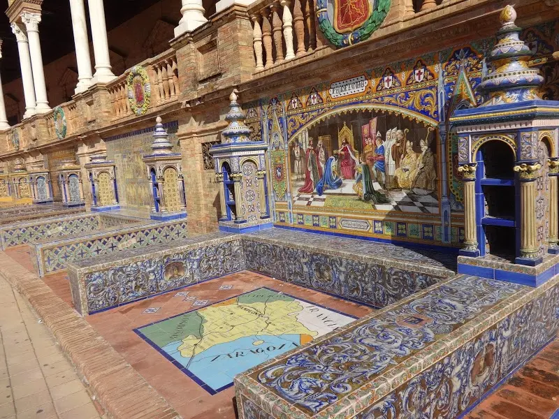 Charakterystyczne elementy stylu Muderaj