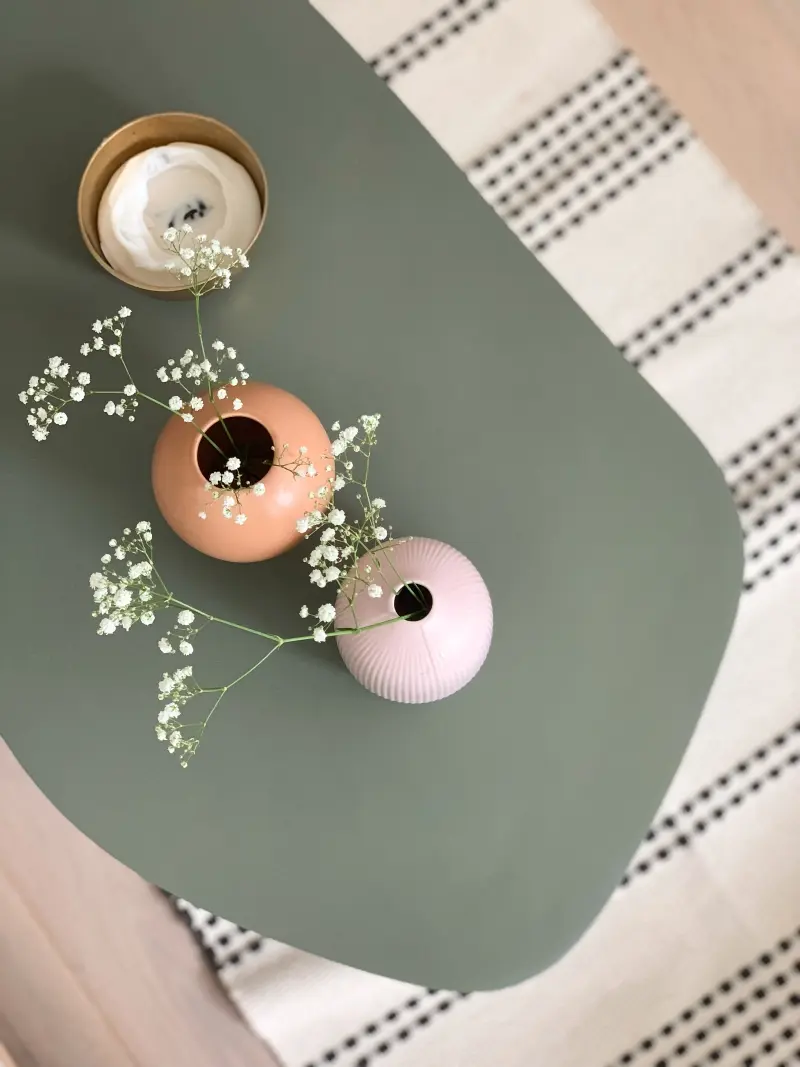 Projekt: Dembowska studio architektury oraz JAG studio architektury.