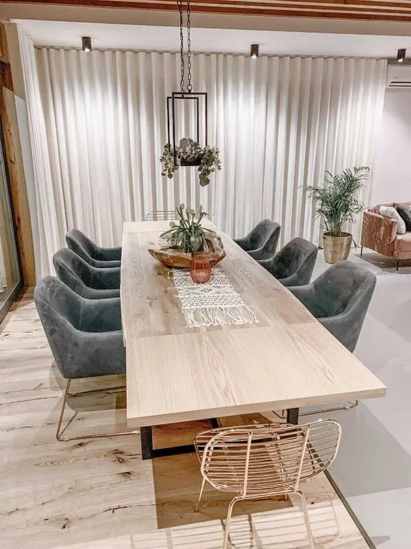 Jadalnia | źródło: @nasza.nowoczesna.stodola