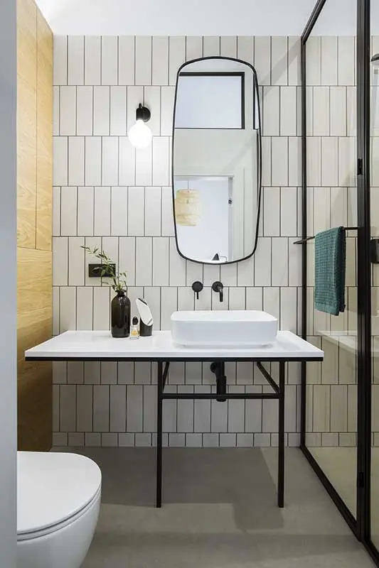 Zielony akcent w łazience | proj. em2, zdj. Kroniki Studio