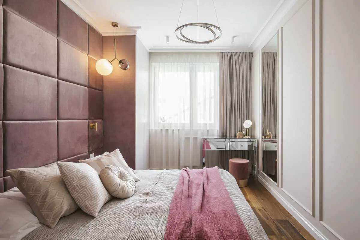 Glamour w różowej odsłonie. | Proj. Finchstudio, zdj. Hanna Połczyńska Kroniki Studio