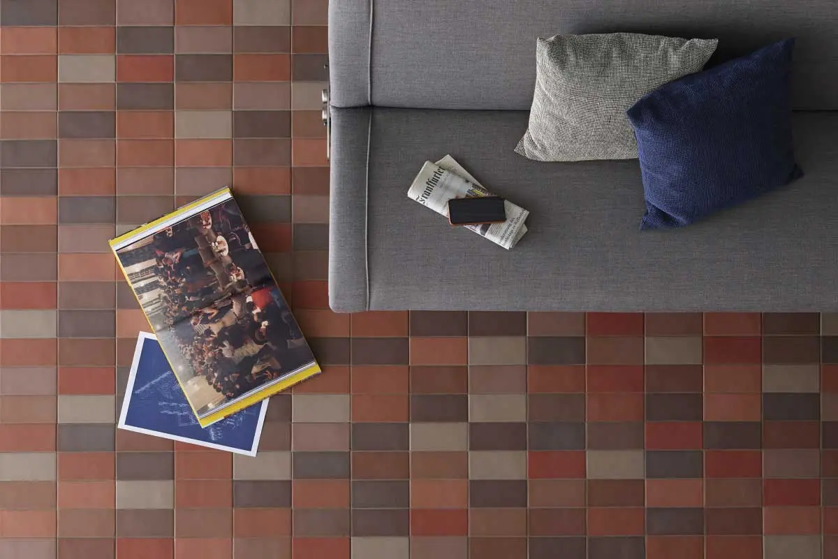 Kolekcja płytek Lane marki Mutia, nawiązująca do tradycyjnej terakoty.