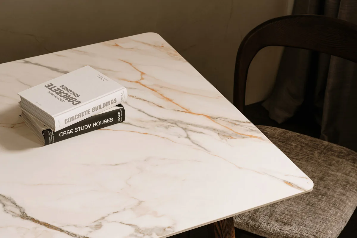 blat stolu z płytki wielkoformatowej