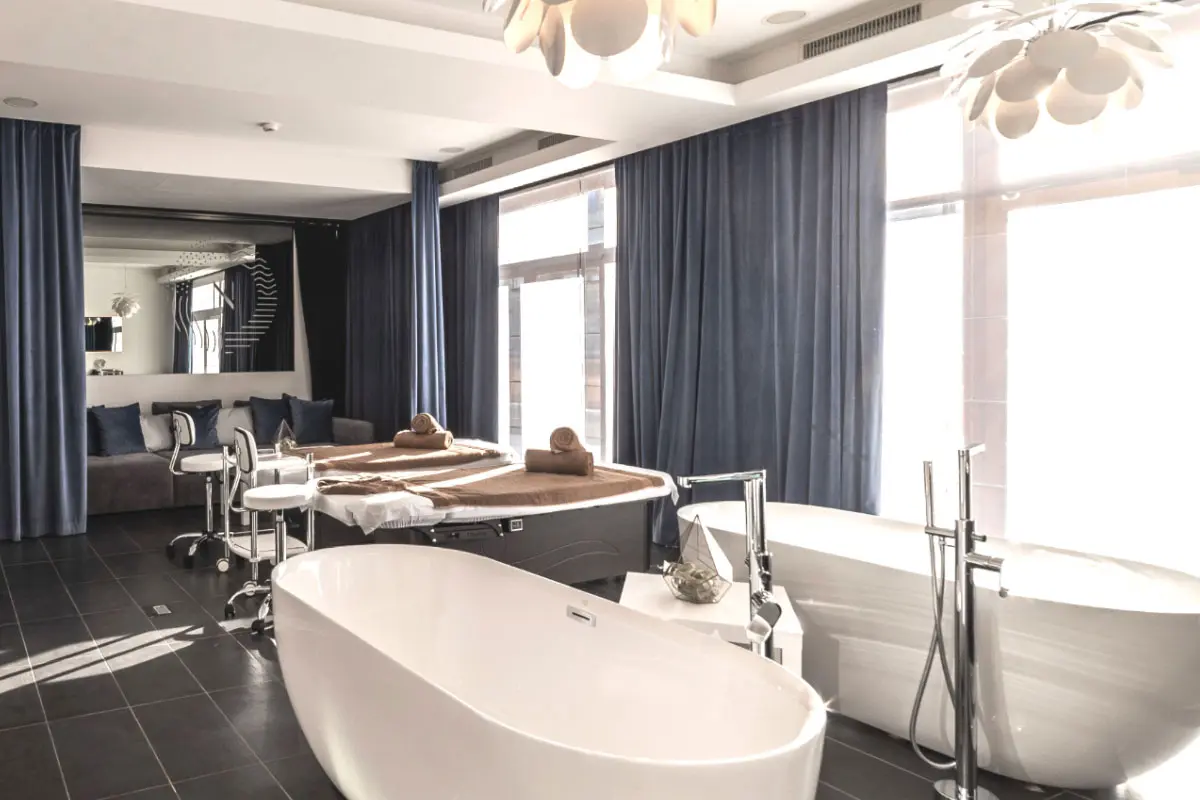 Wanny Bowls Pure w aranżacji salonu Spa. | Proj.: ONOFF Aleksandra Karpińska