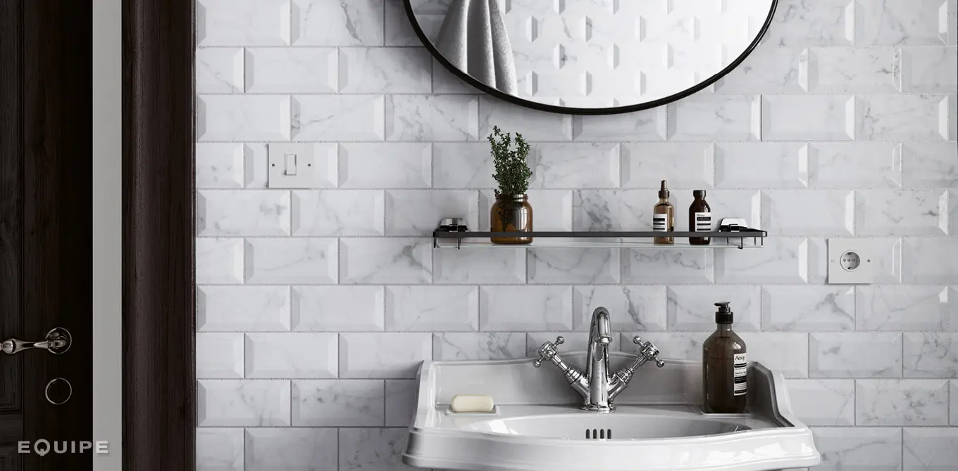 Płytki marmurowe Equipe idealnie wpisują się w łazienki nowoczesne w stylu retro