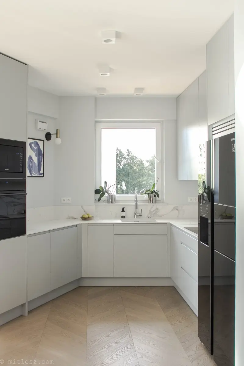 Projekt: Nadia Mitłosz