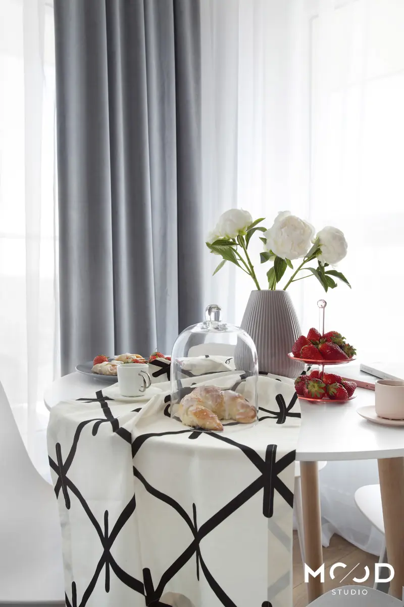 Proj.: Iga Żywica - MOOD STUDIO