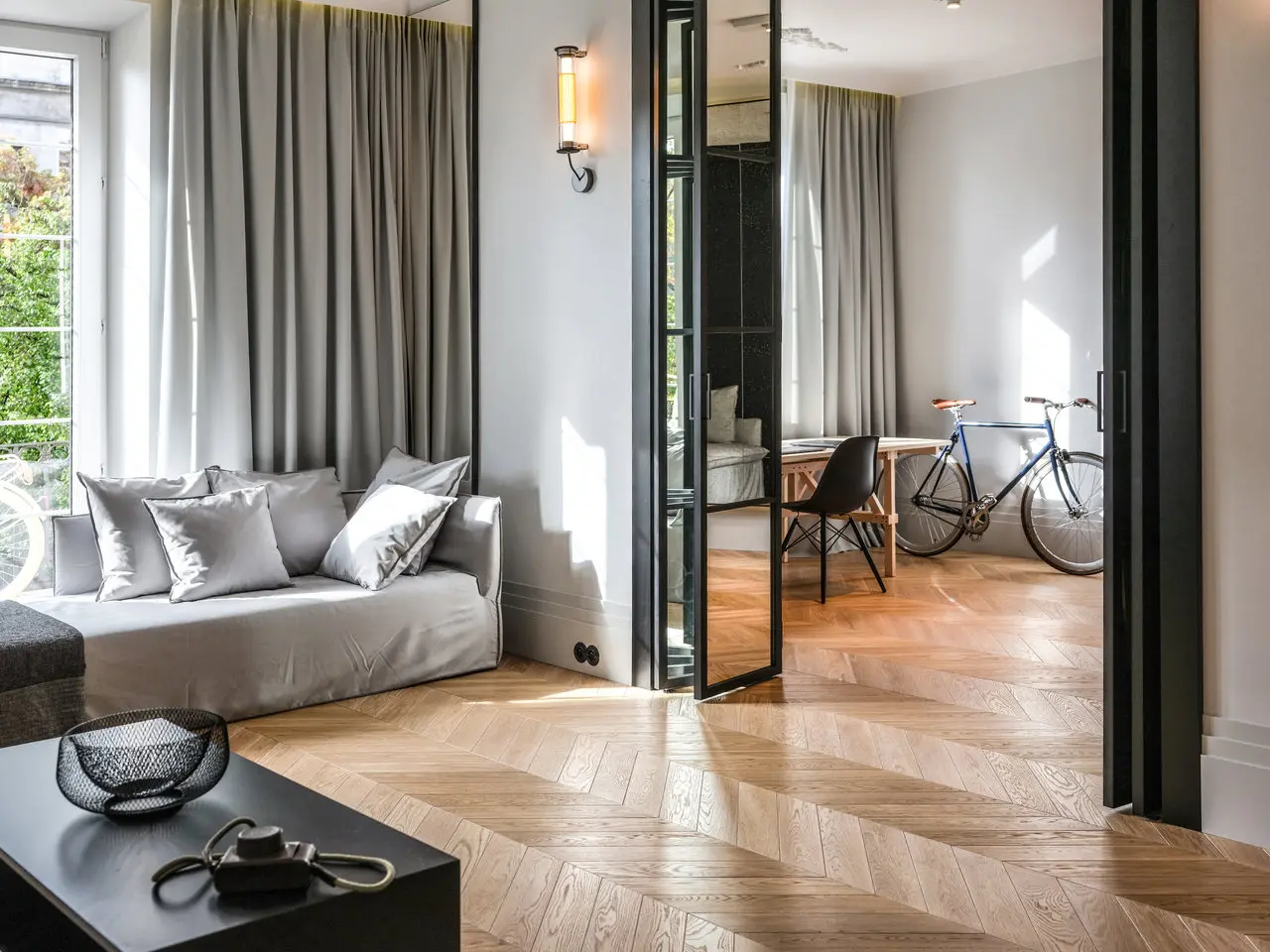 Apartament w starej kamienicy na warszawskiej Ochocie 