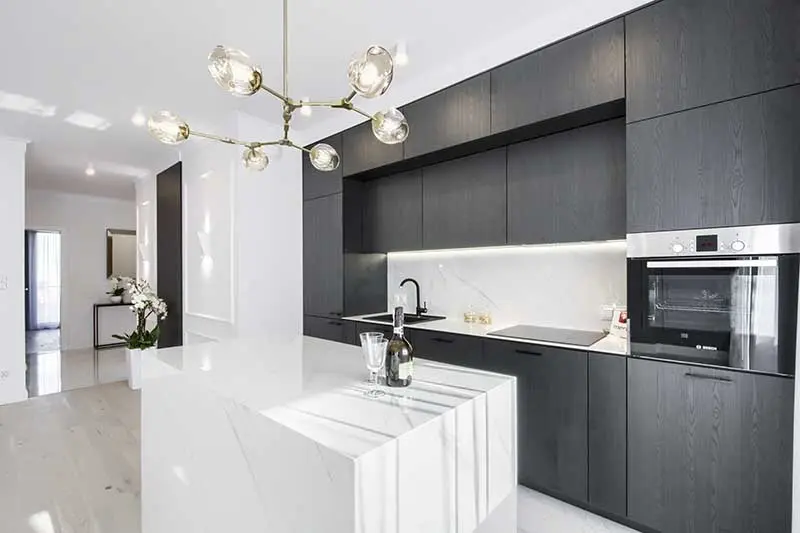Wyspa w kuchni TOP 7 projektów MOOVIN GROUP