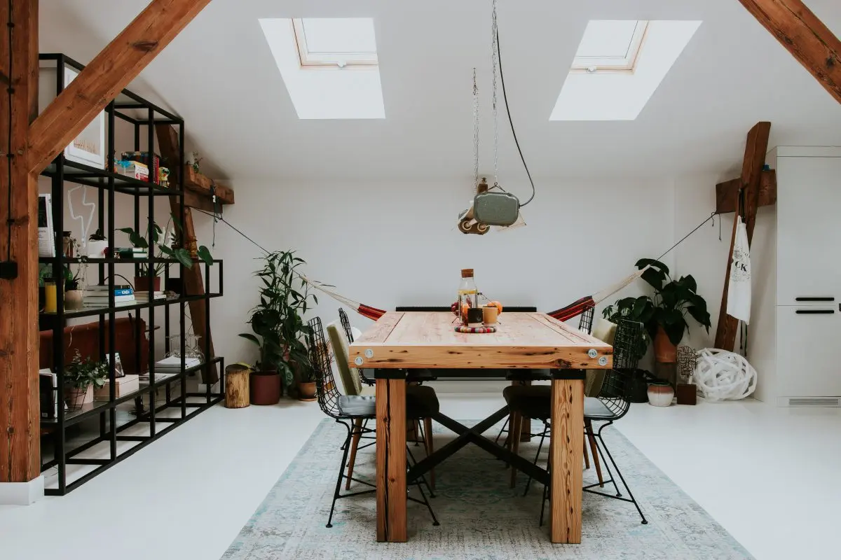 Poznański loft w kamienicy zbudowanej pod koniec XIX wieku | Proj: Szalbierz Design