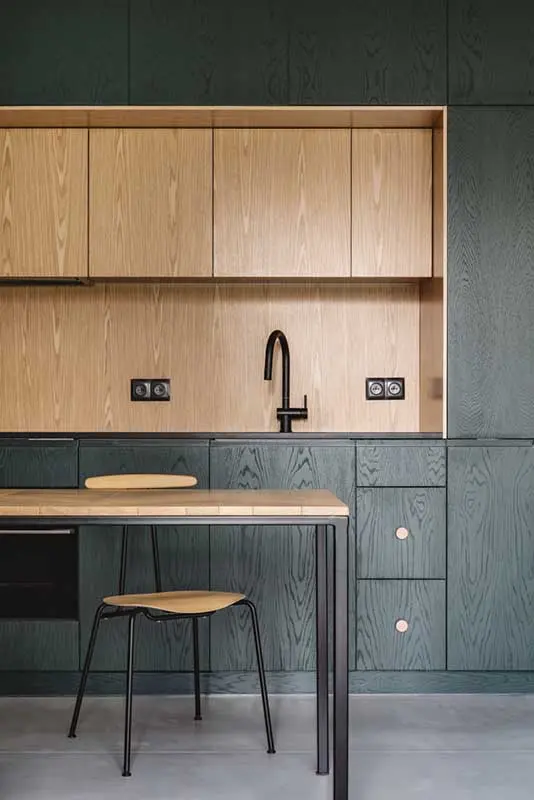 Proj.: em2 pracownia; fot.: kroniki studio