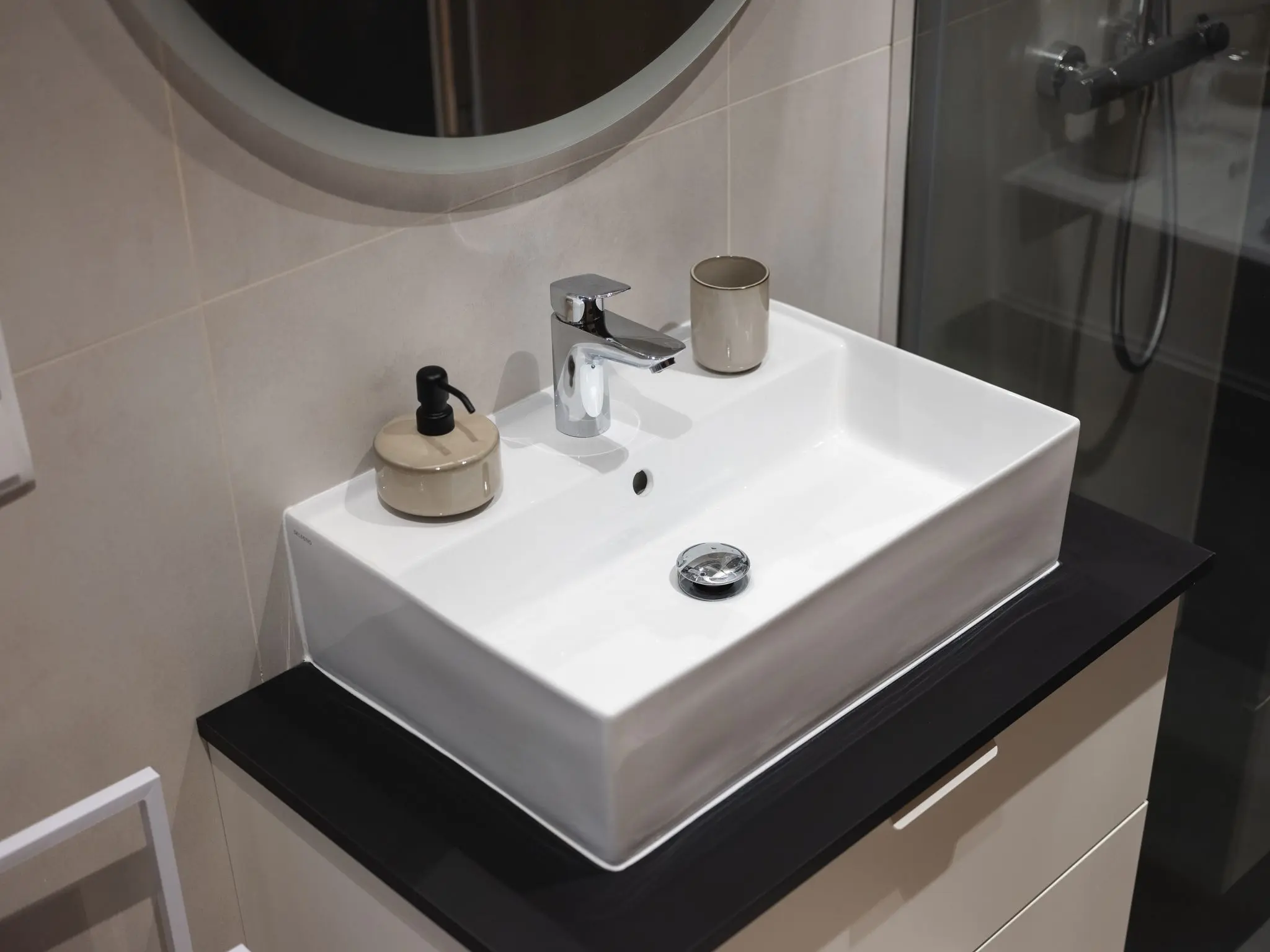 PROJEKTANT EMOCJI | Wywiad o wnętrzach z Michałem Sumera | FOTO Przemek Kuciński/niewformie