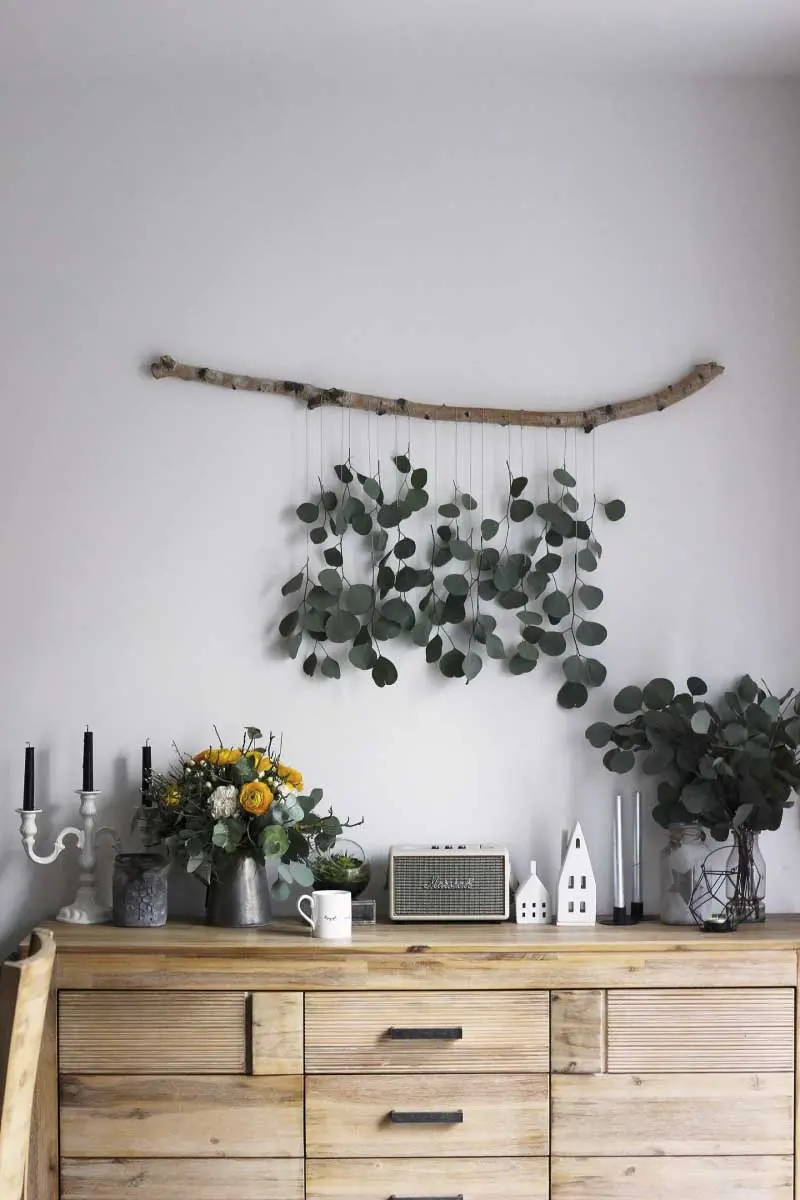 Dekoracja z gałęzi. | Źródło: http://www.starlightsinthekitchen.com/