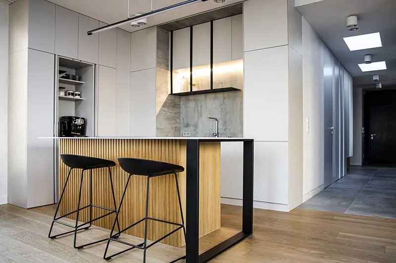 Światło naturalne potrafi zdziałać we wnętrzach cuda! | Projekt: Hanna Pietras Architects | Zdjęcia: Raspberry Workshop