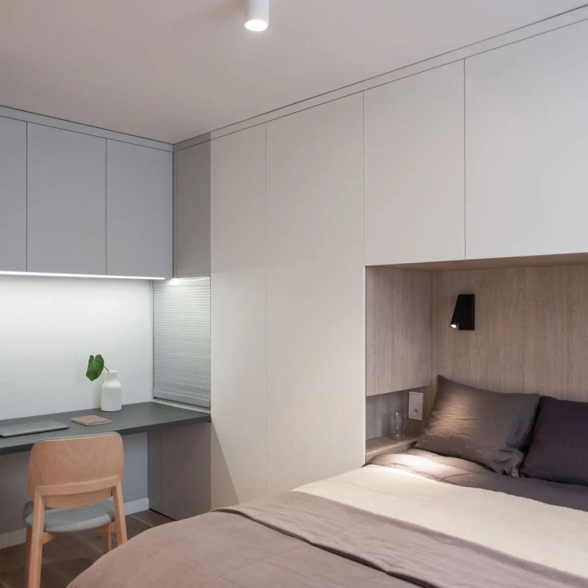 Mieszkanie w bloku po funkcjonalnych zmianach | Projekt: Monarchia Design