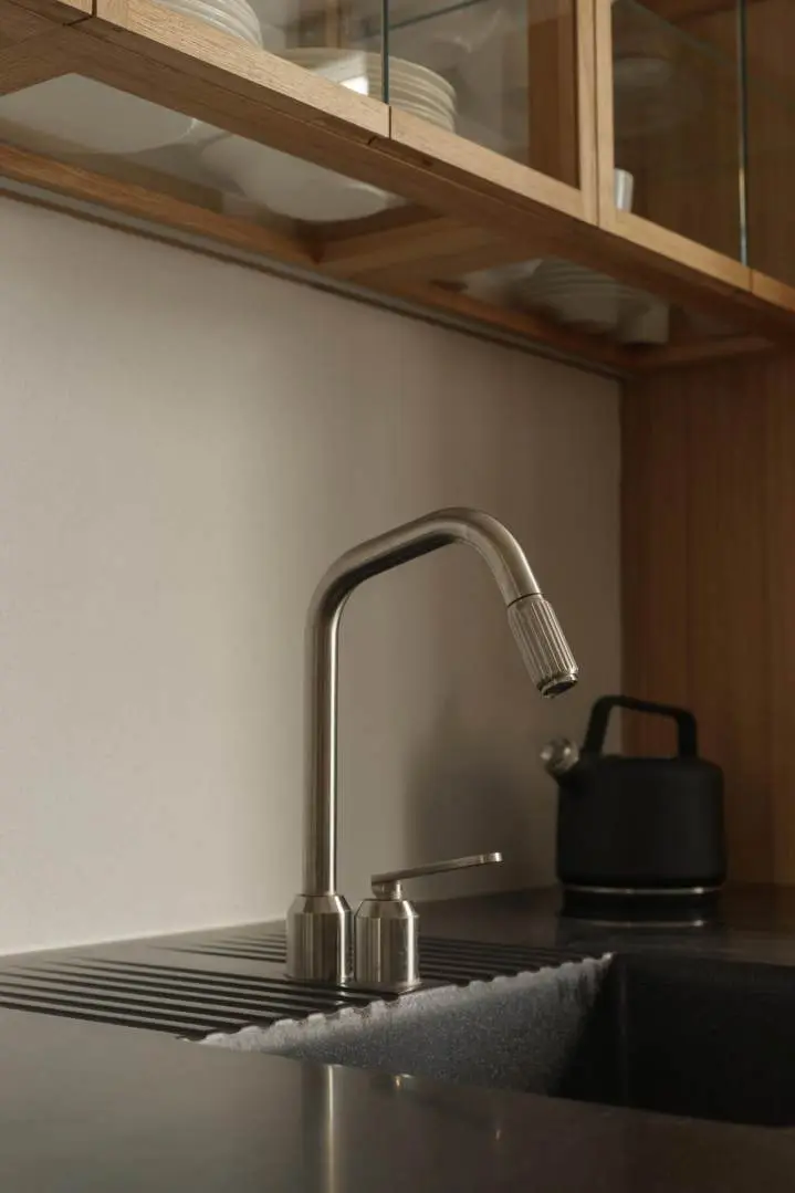 Historyczne podejście do projektu mieszkania w domu z 1939 roku | Proj: Loft Kolasiński