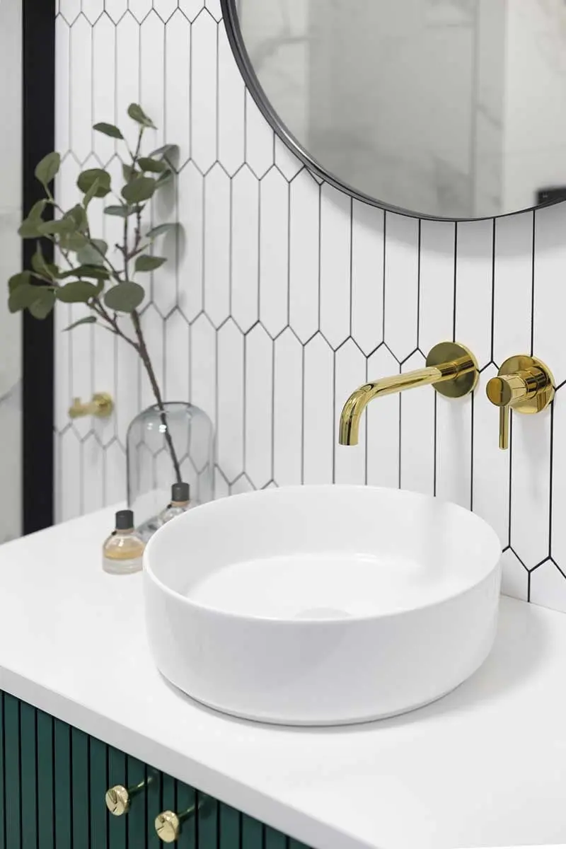 32 metrowe eleganckie mieszkanie - Apartament Stary Browar | Proj: Vzorovo