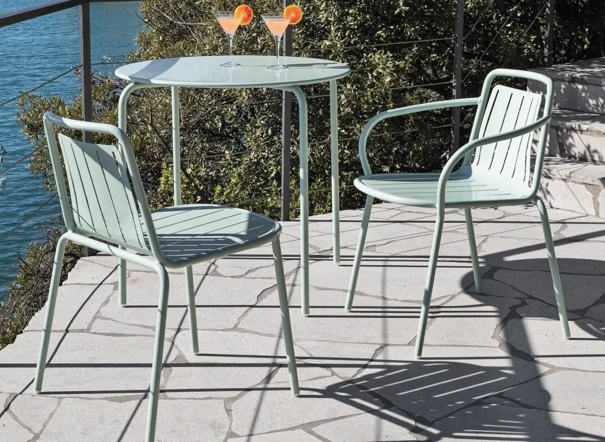 Connubia - kolorowa rewolucja na balkonach i tarasach