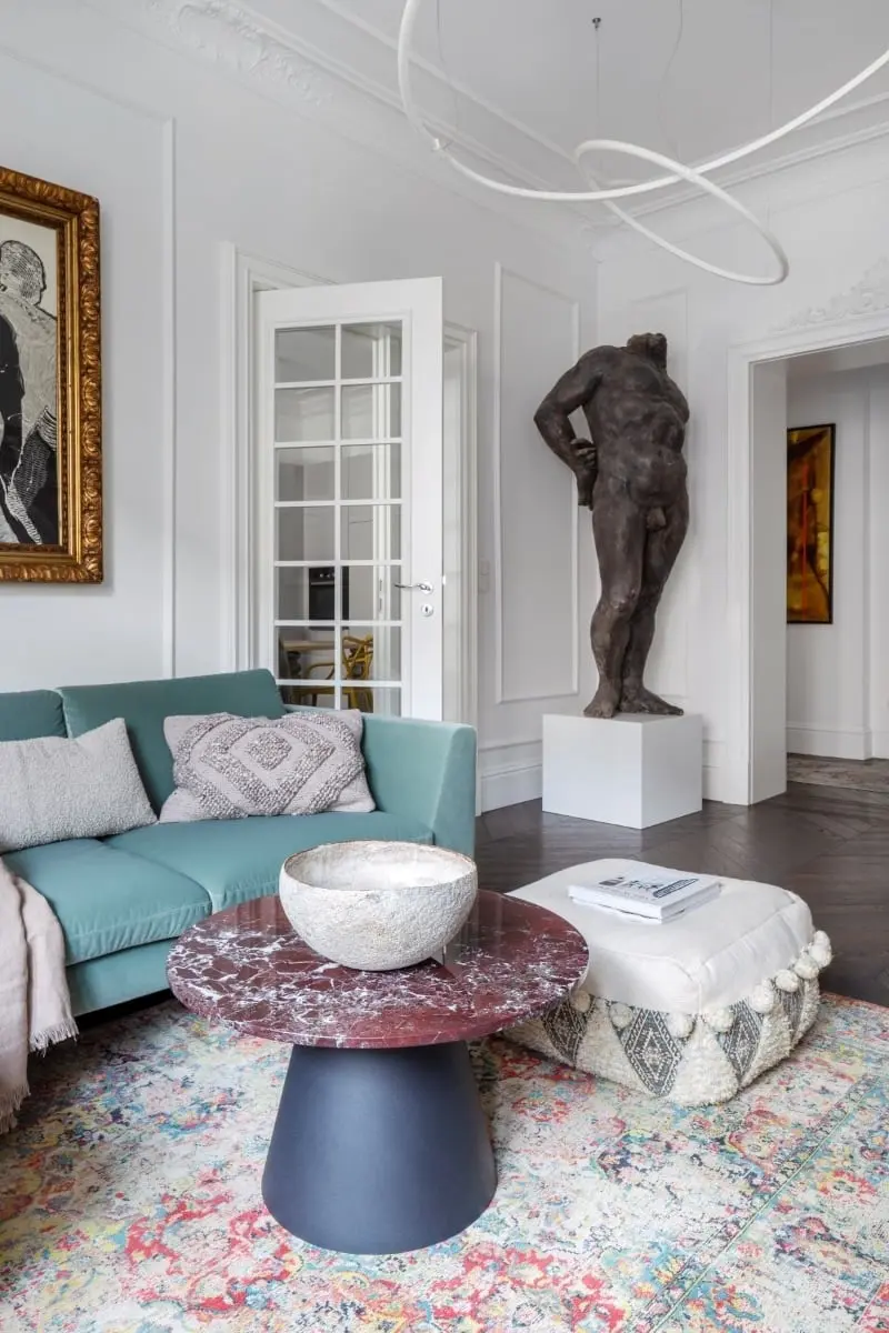 Projekt: Maria Jachalska; Zdjęcia: Marcin Grabowiecki; Stylizacja: Eliza Mrozińska