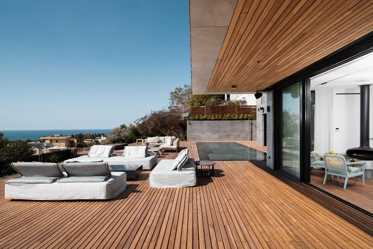 Rosh Hanikra | Proj.: Moshe Zion