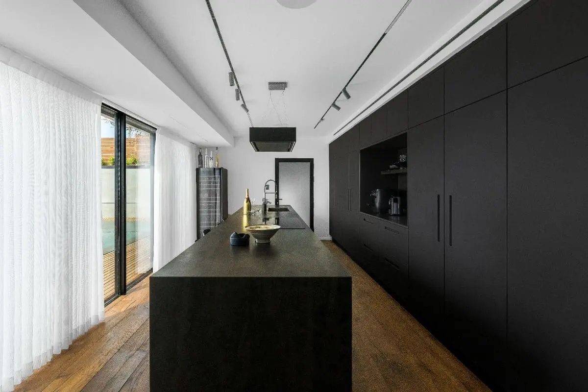 Rosh Hanikra | Proj.: Moshe Zion