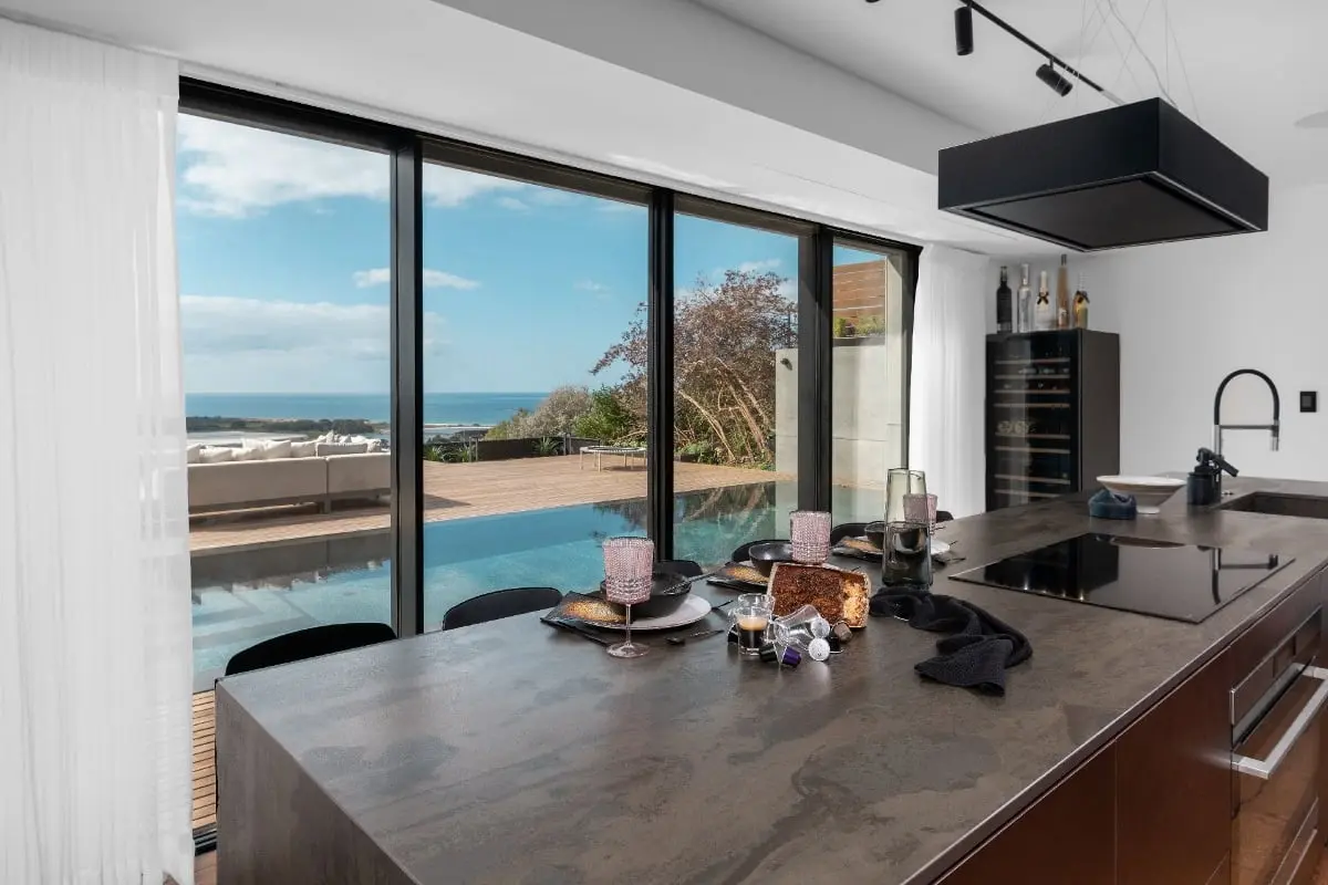 Rosh Hanikra | Proj.: Moshe Zion