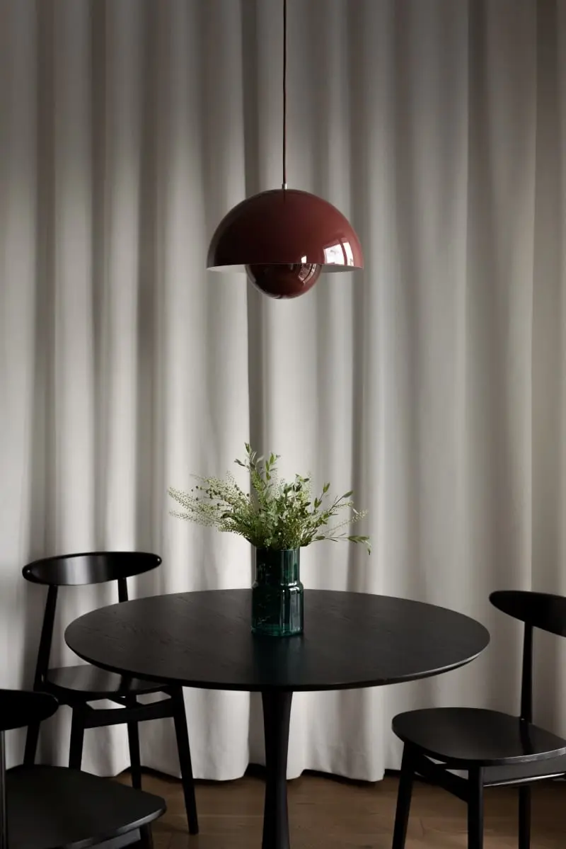 Proj.: Kohlrabi - Filip Symonowicz i Amelia Symonowicz; zdjęcia: Stanisław Zajączkowski