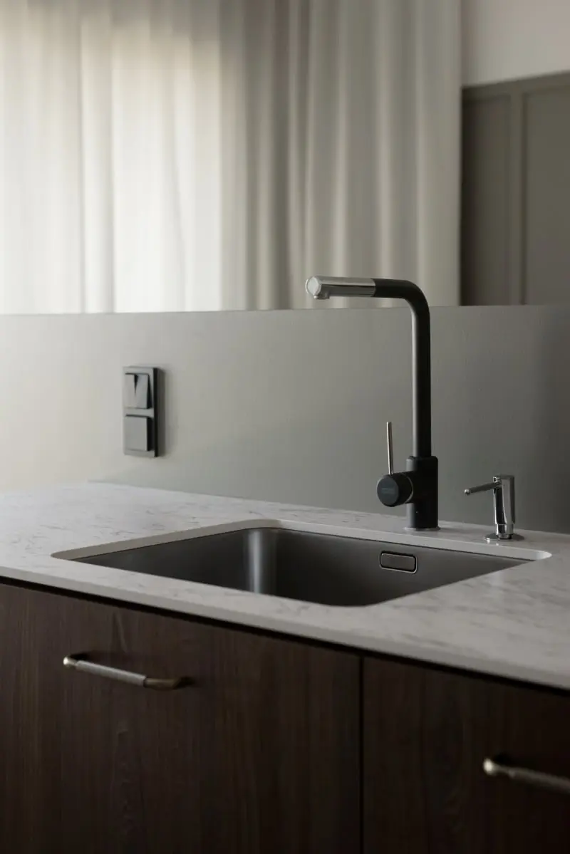 Proj.: Kohlrabi - Filip Symonowicz i Amelia Symonowicz; zdjęcia: Stanisław Zajączkowski