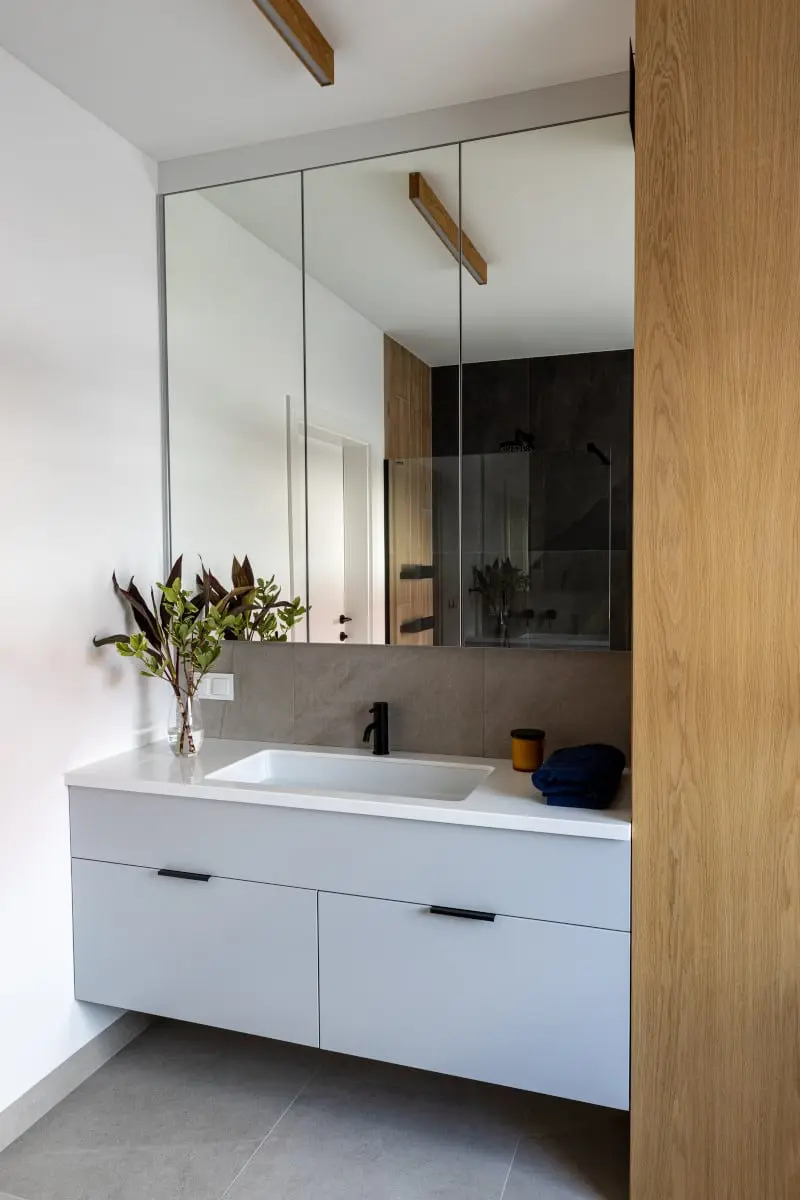 Projekt: Anna Lemanczyk / Kowalczyk-Gajda Studio Projektowe | Fot.: Klaudyna Karczewska Tempore Flores