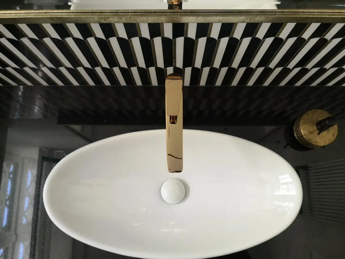 Projekt Karolina Cegiełkowska https://karalay.com | Płytki Ricordena | Płytki L`Antic