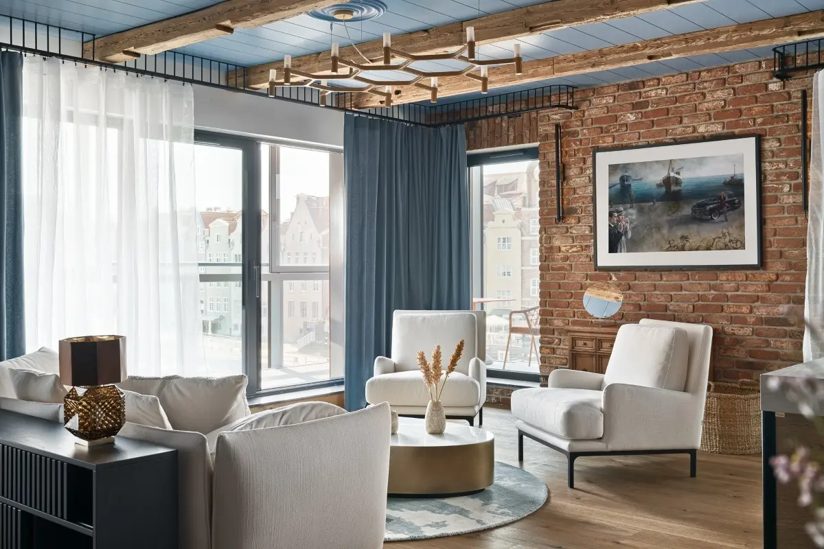 Proj.: Jan Sikora; Fot.: Tom Kurek