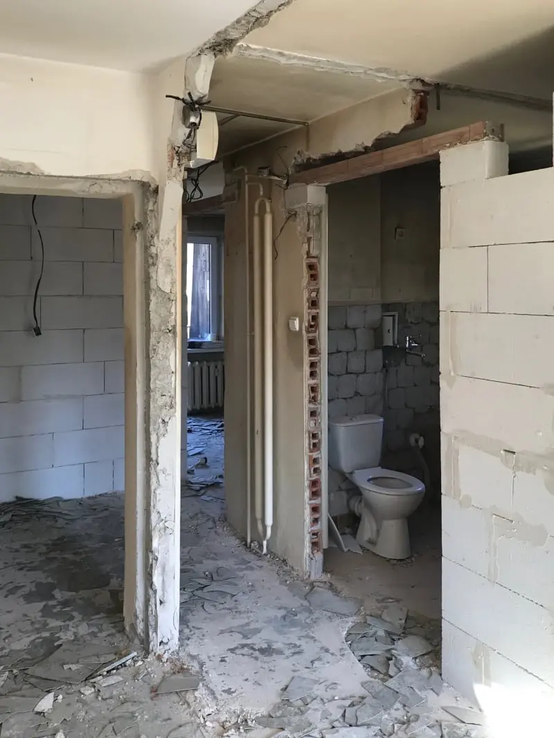 Mieszkanie w trakcie remontu.