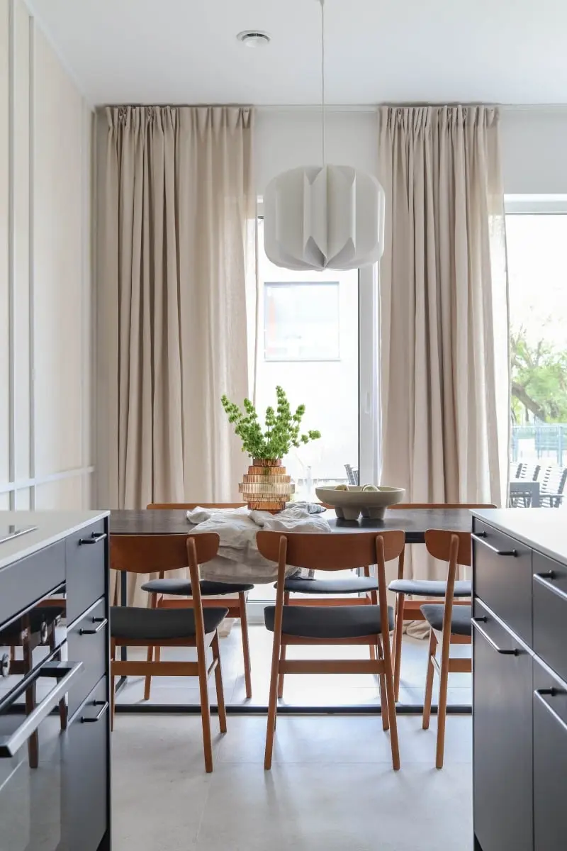 Proj. : FRAMUGA studio; fot.: Gabriela Bartczak-Pruszyńska; Stylizacja : Marta Sójka