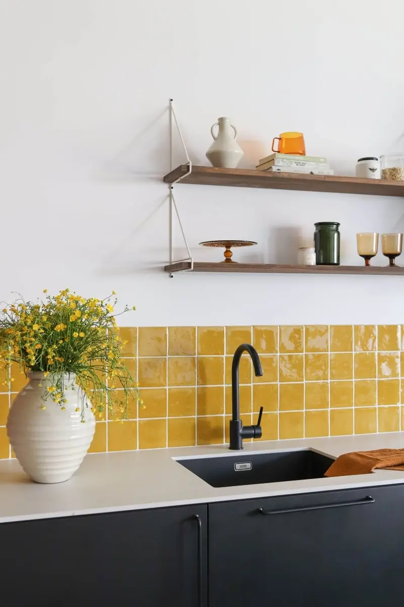 Proj. : FRAMUGA studio; fot.: Gabriela Bartczak-Pruszyńska; Stylizacja : Marta Sójka