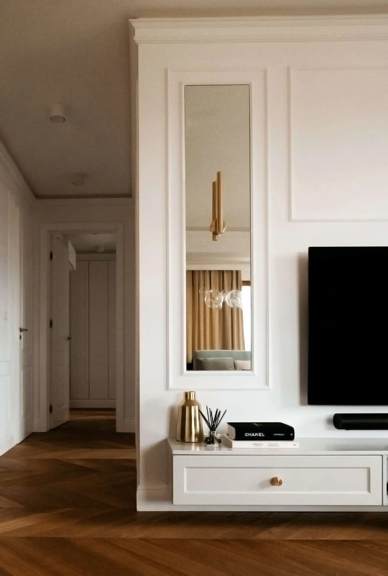 METAMORFOZA 72 METROWEGO MIESZKANIA NA MOKOTOWIE | PROJ: BUTTERFLY STUDIO