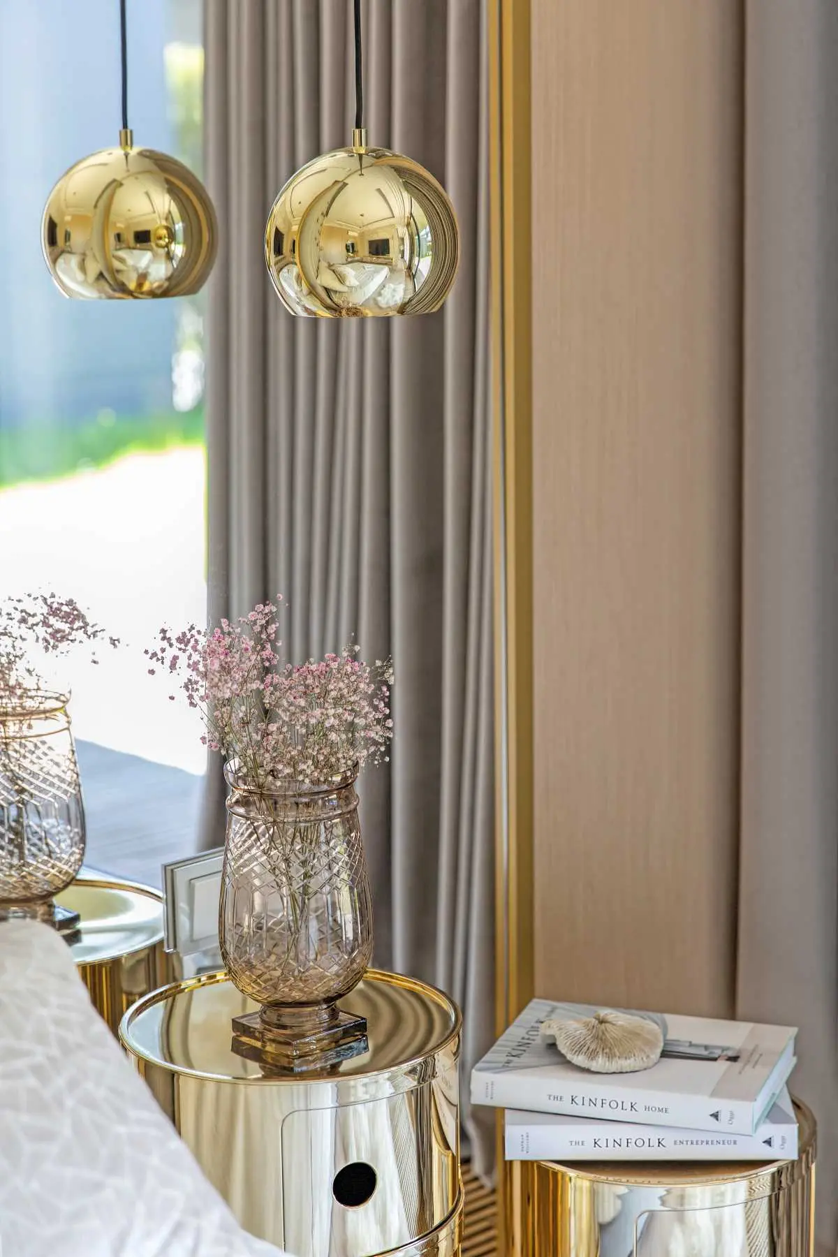 Proj: Martyna Płaneta i Jakub Figurski  Foto: Magdalena Łojewska 