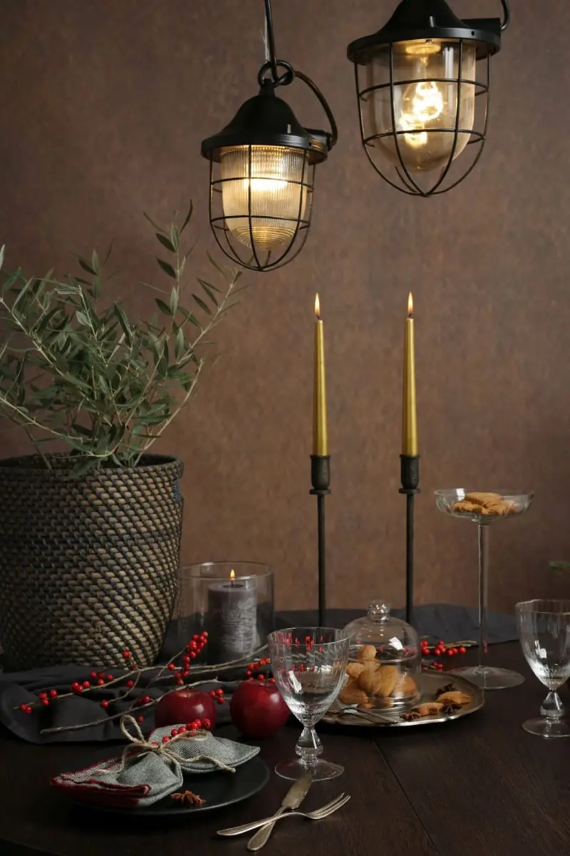 Świąteczne nakrycie stołu | Źródło: materiały prasowe Miloni