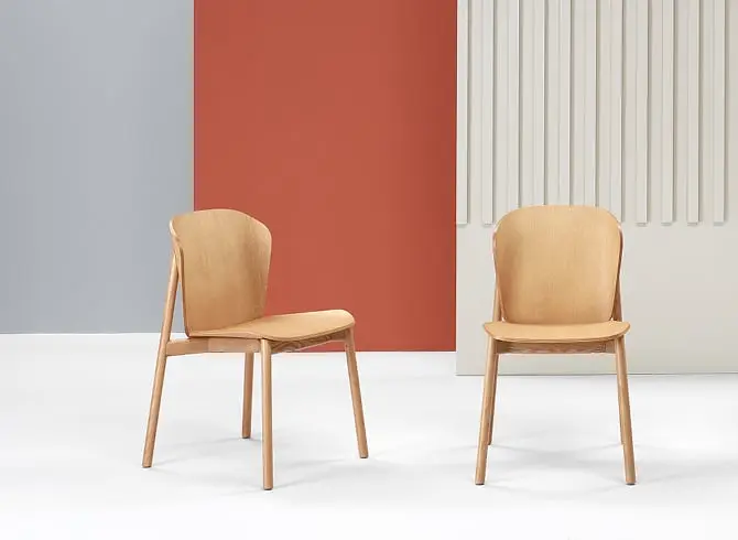 SCAB - krzesła FINN all wood.