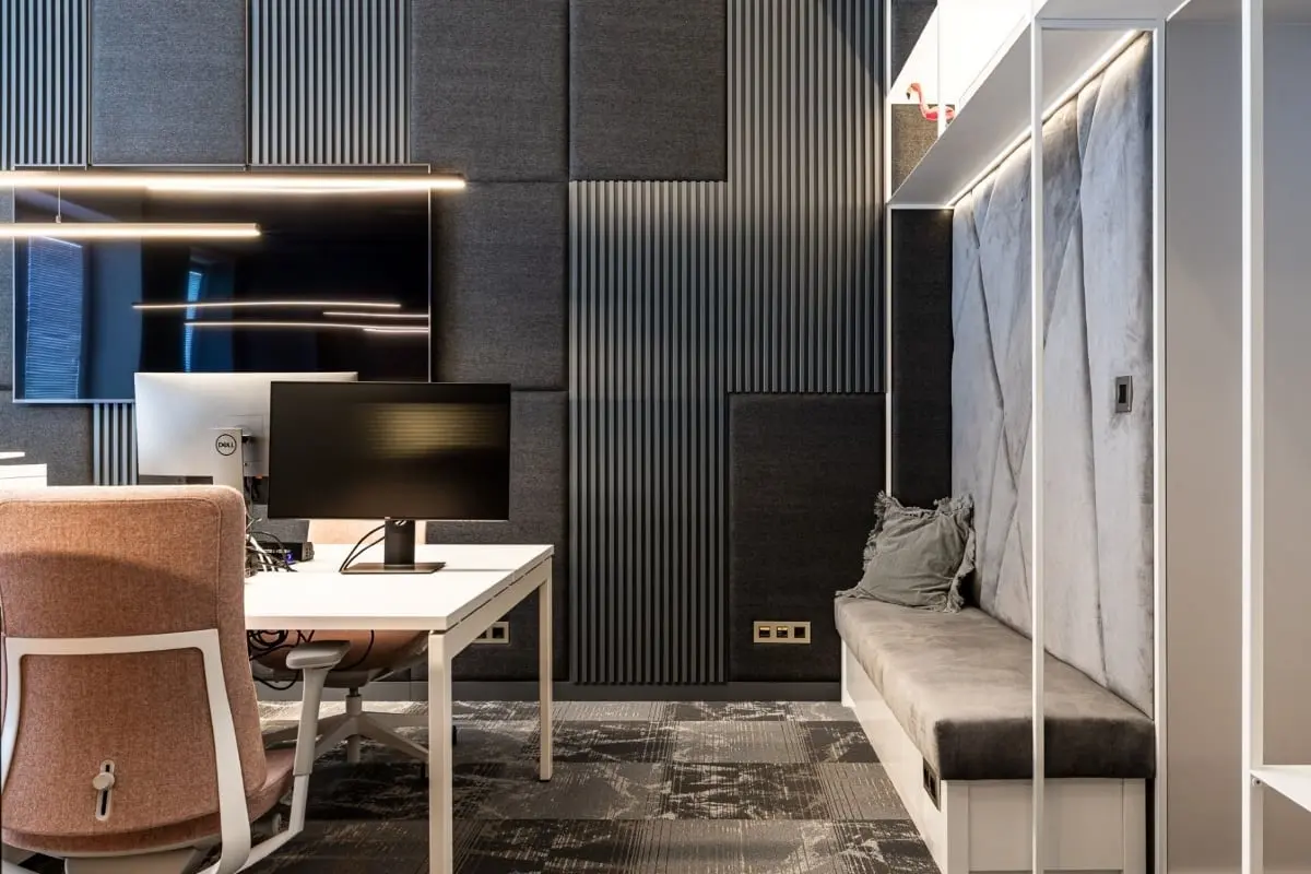 Realizacja iHome Studio Barbara Godawska; fot.: Tymoteusz Malinowski | Raspberry Workshop