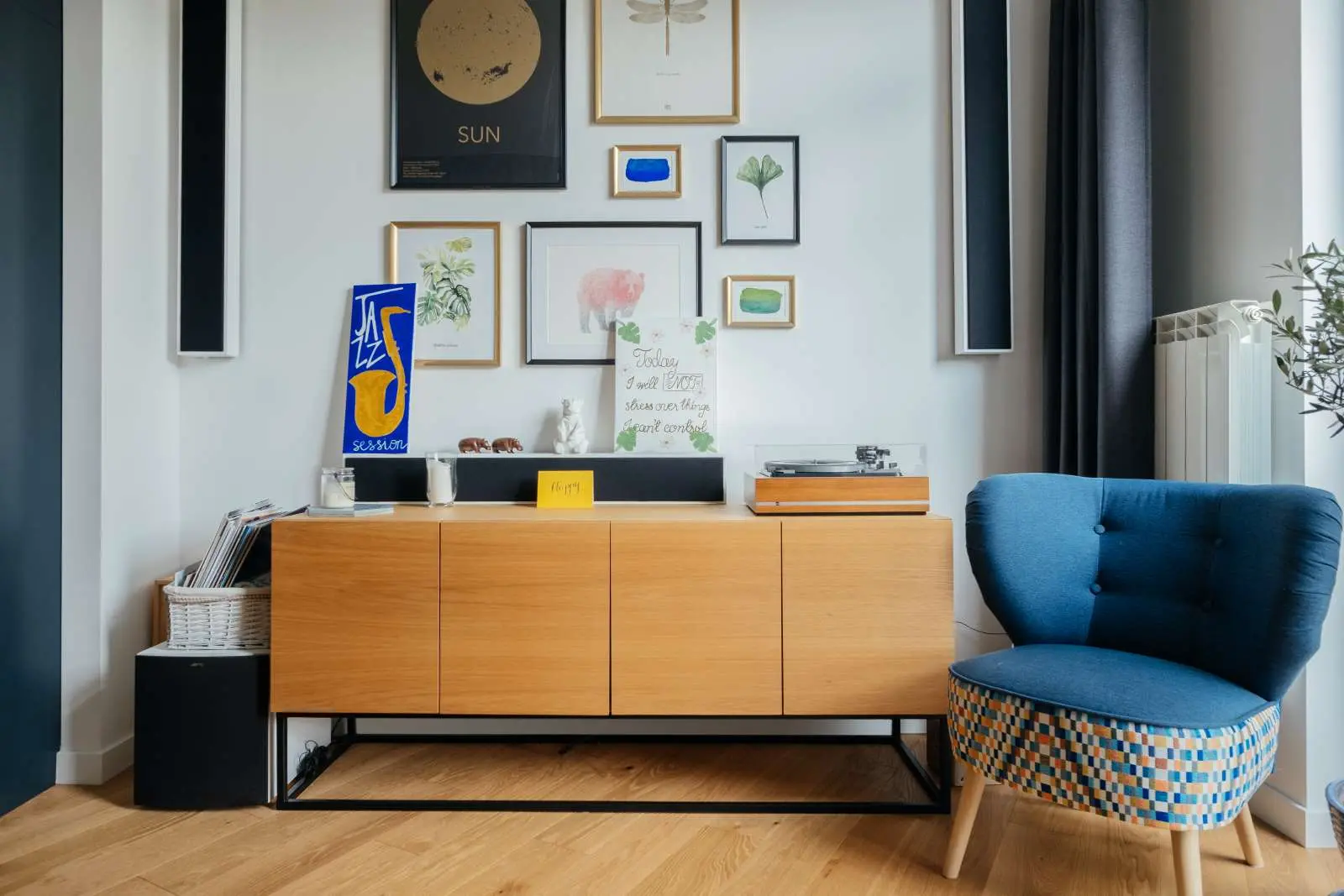 Proj: Anna Błaszczak Pracownia wnętrz Artewizjon