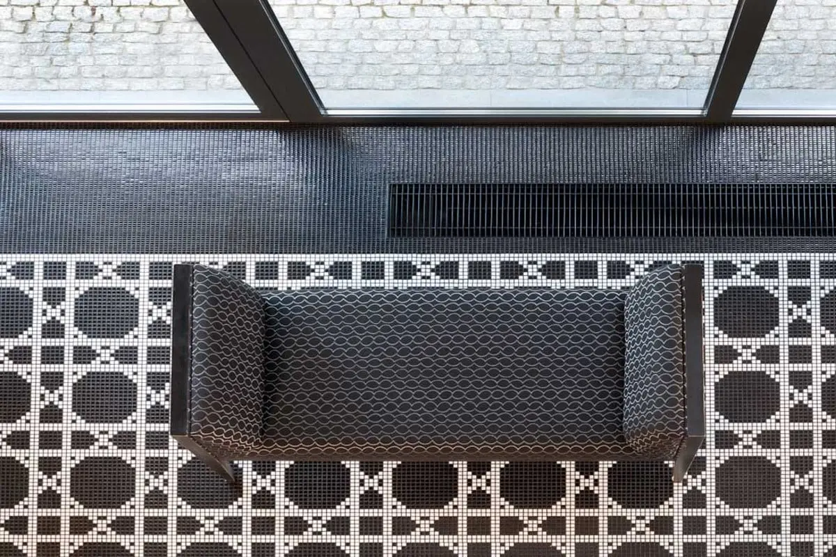 Proj.: Anna Koszela, Marta Smorowska; Fot.: Hanna Długosz;
Stylizacja: Anna Tyślerowicz