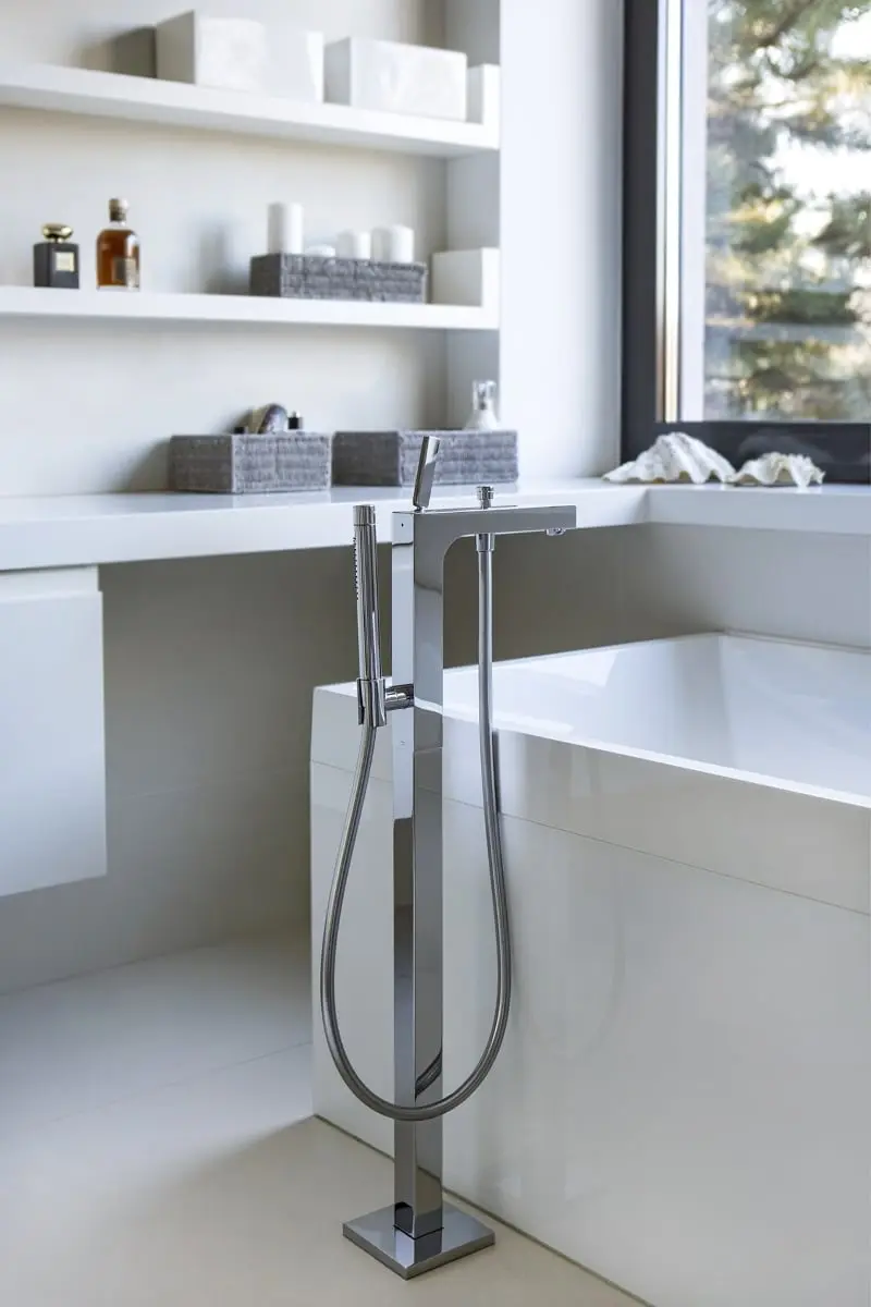 Proj.: Anna Koszela, Marta Smorowska; Fot.: Hanna Długosz;
Stylizacja: Anna Tyślerowicz