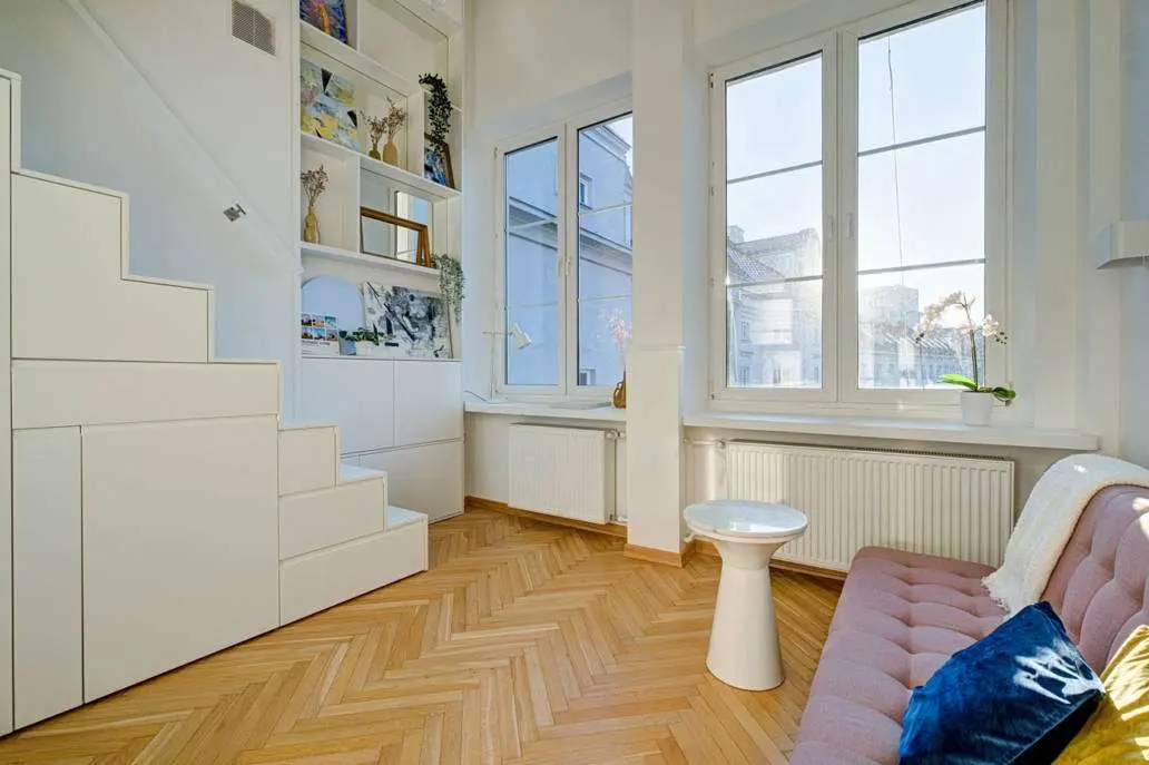 Hoka projekt niewielkiego mieszkania z antresola