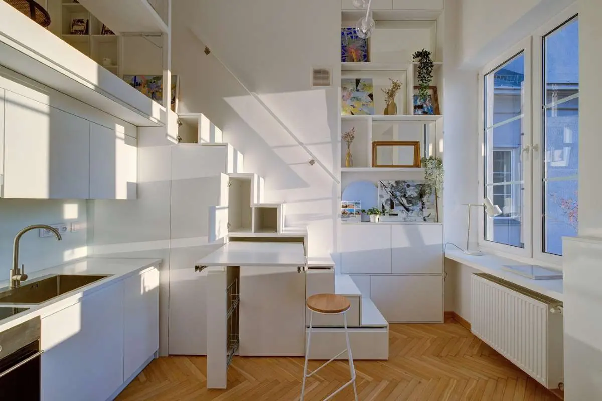 Hoka projekt niewielkiego mieszkania z antresola