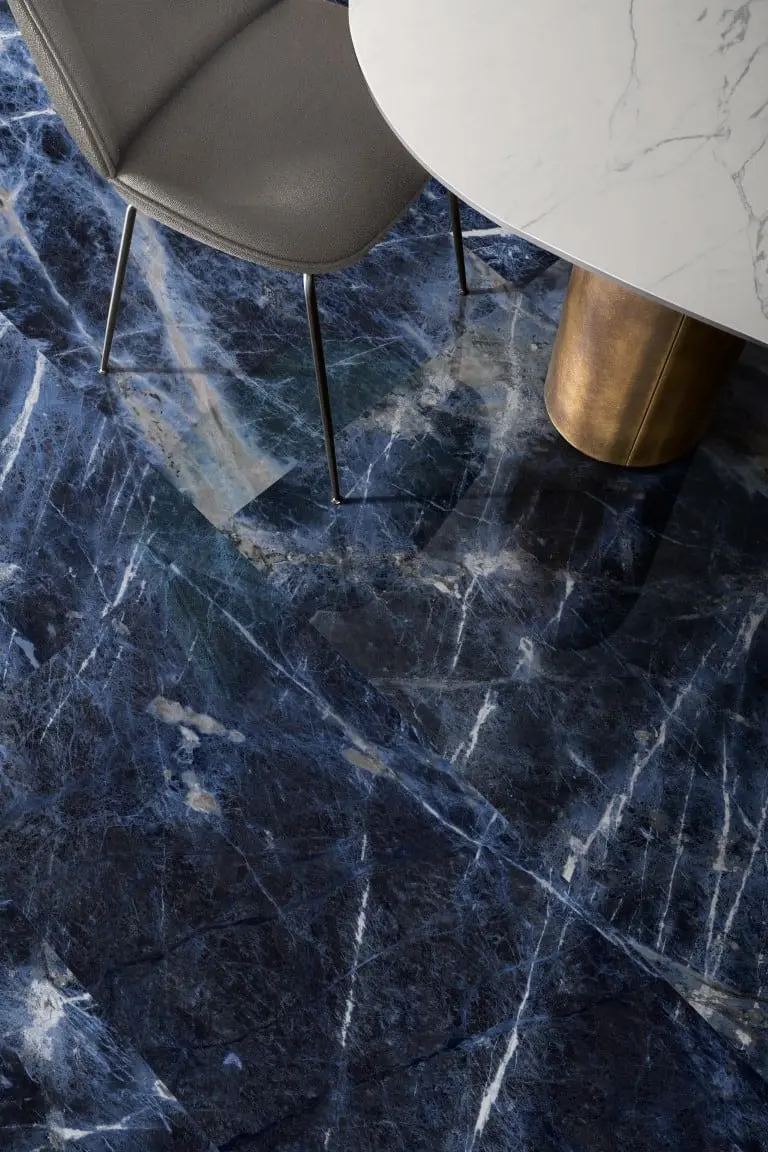 Płytki Sodalite Blu z kolekcji Allmarble marki Marazzi
