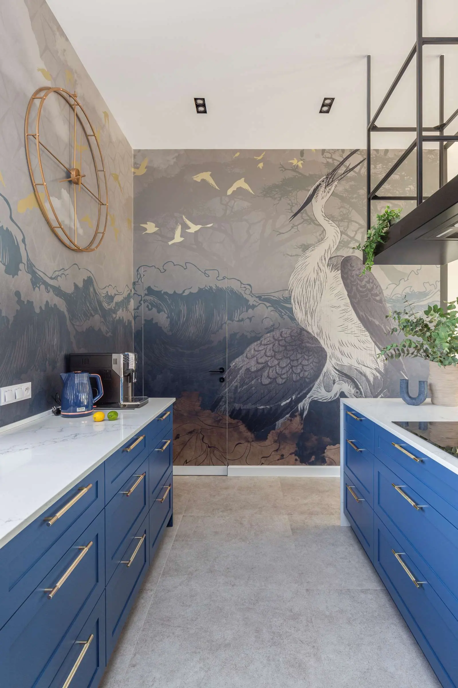 Granatowa kuchnia Idea By Mag.