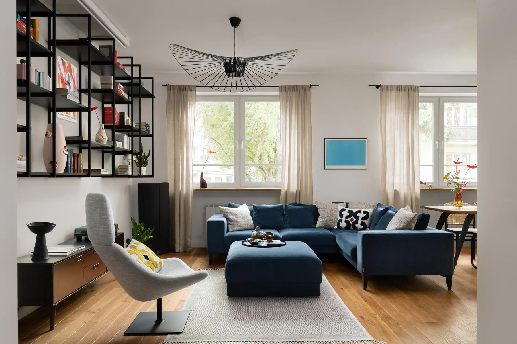 Design: Architekt Magdalena Daszkiewicz, pracownia PRZESTRZENIE; Fot.: Mikołaj Dąbrowski; Stylizacja: Ola Dąbrówka/ Good Vibes Interiors