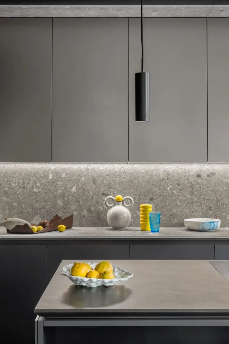 Projekt: On/Off Architekci | Fotograf: Mateusz Kowalik | Stylizacja sesji: Anna Salak